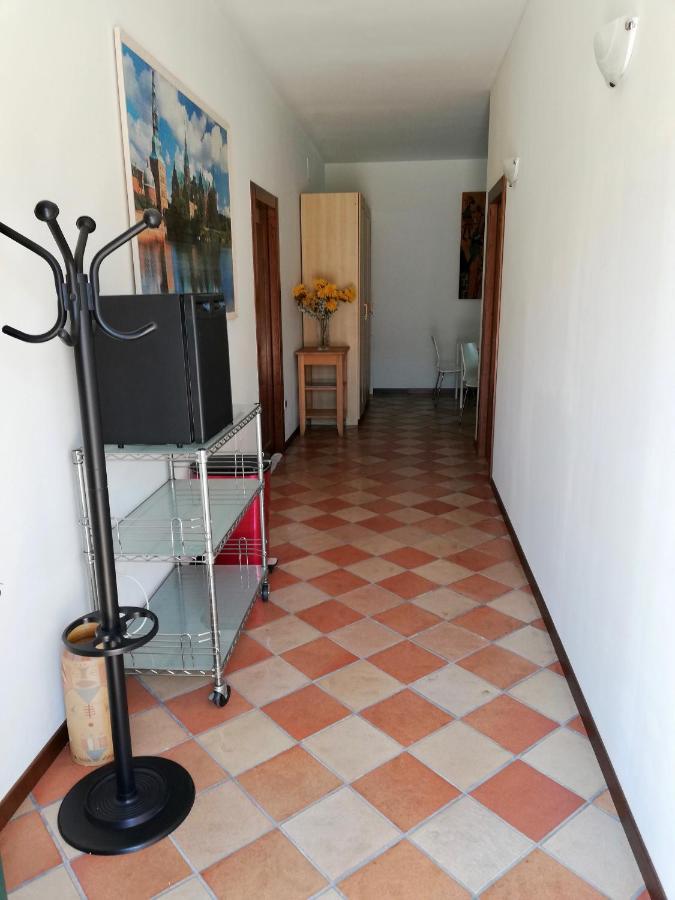 B&B La Suite Монтепрандоне Екстериор снимка